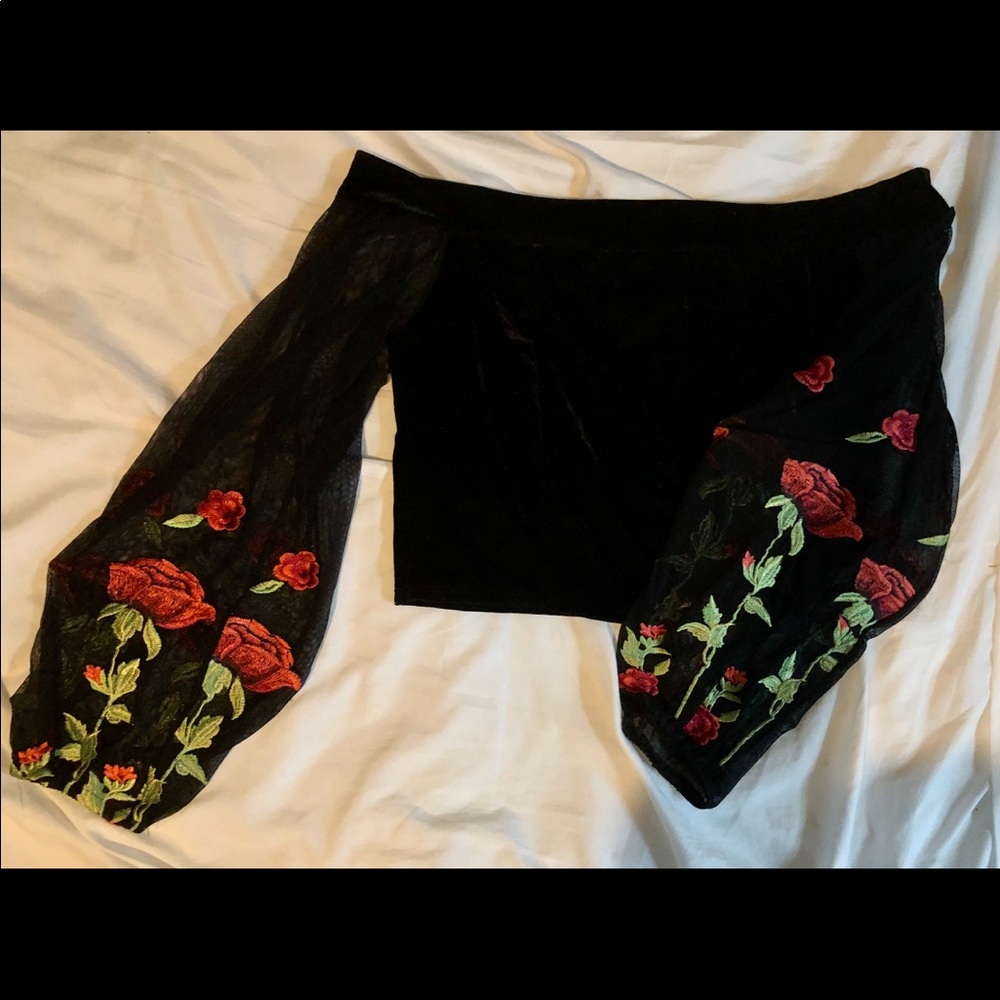 Charlotte Russe Rose crop top